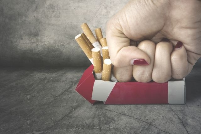 Možda ovaj trik "upali" da vaš partner ostavi cigarete